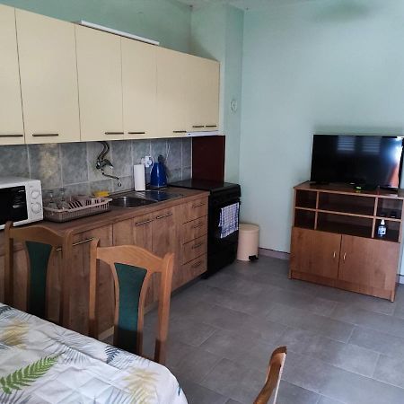 ויר Apartmani Zdenka מראה חיצוני תמונה